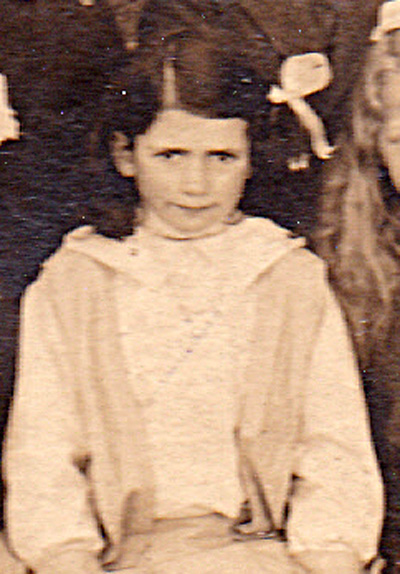 Minnie at school